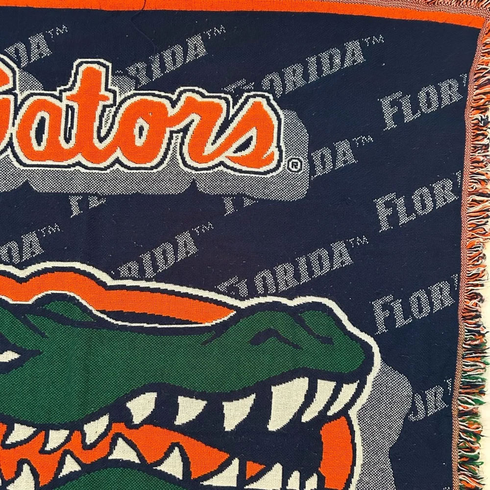 Vintage Northwest Company University of Florida logo blue and orange tapestry